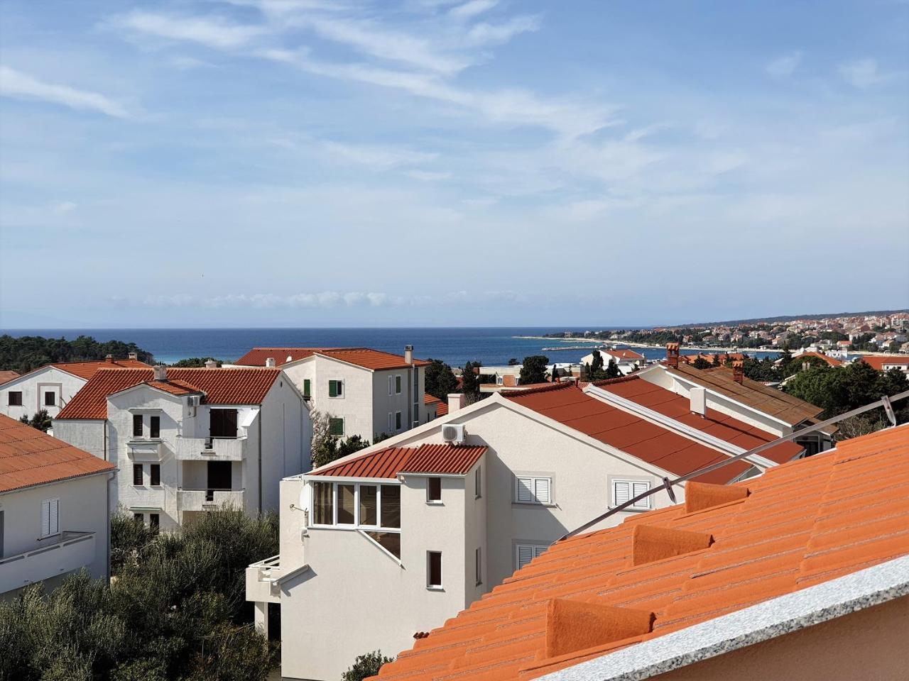 Apartment Valamar Novaglia Esterno foto